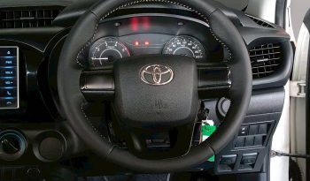 REVO 2WD 2017 2.4J MT SMART CAB WHITE  5372 full