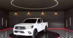 REVO 2WD 2017 2.4J MT SMART CAB WHITE  5372