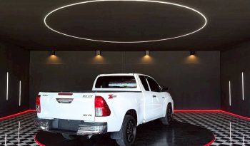REVO 2WD 2017 2.4J MT SMART CAB WHITE  5372 full