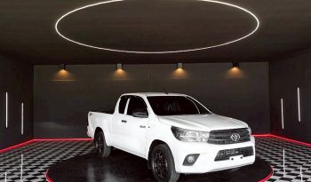 REVO 2WD 2017 2.4J MT SMART CAB WHITE  5372 full