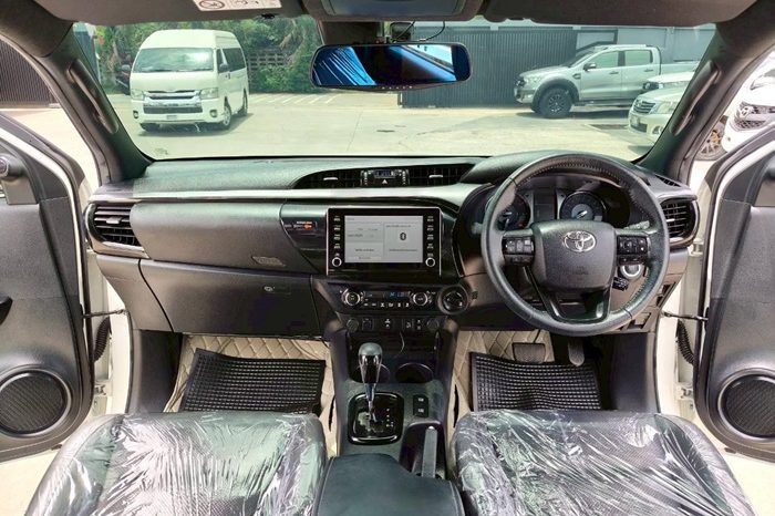 ROCCO 4WD 2021 2.8G AT DOUBLE CAB WHITE  5639 full
