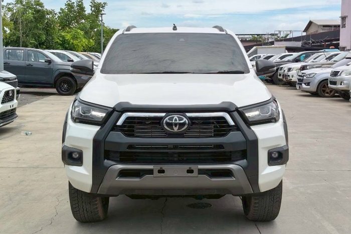 ROCCO 4WD 2021 2.8G AT DOUBLE CAB WHITE  5639 full
