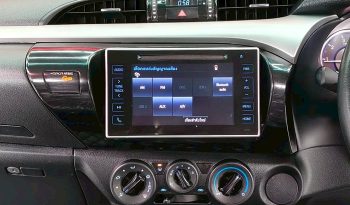 REVO PRE 2020 2.4E AT DOUBLE CAB WHITE  580 full