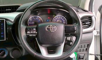 REVO PRE 2020 2.4E AT DOUBLE CAB WHITE  580 full