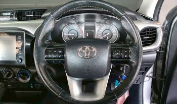REVO 4WD 2021 2.4 MID MT SMART CAB SILVER  6005 full