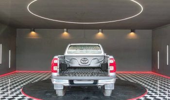 REVO 4WD 2021 2.4 MID MT SMART CAB SILVER  6005 full