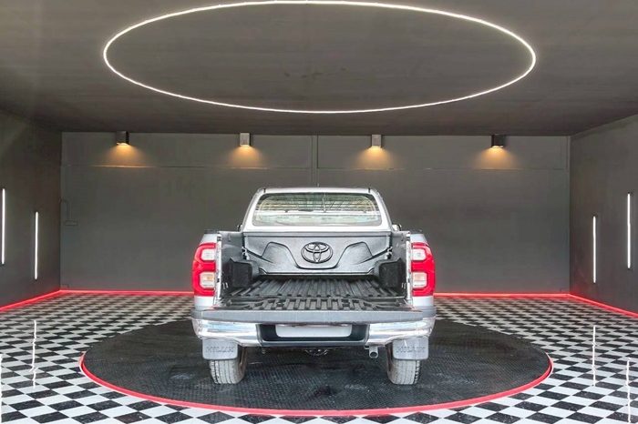 REVO 4WD 2021 2.4 MID MT SMART CAB SILVER  6005 full