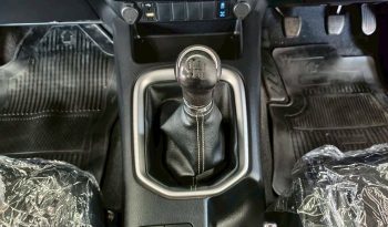 REVO 4WD 2021 2.4 MID MT SMART CAB SILVER  6274 full