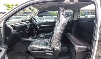 REVO 4WD 2021 2.4 MID MT SMART CAB SILVER  6274 full