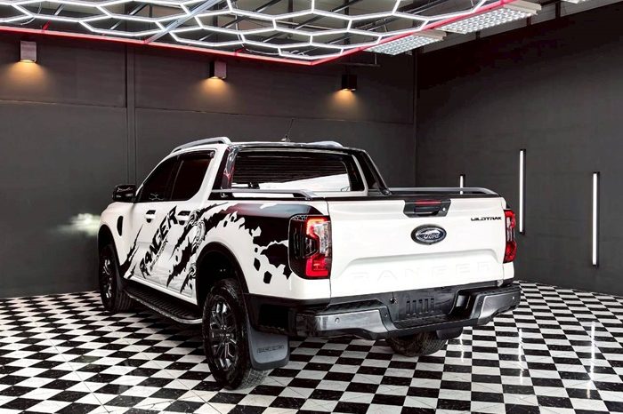 FORD 2WD 2023 2.0 AT DOUBLE CAB WHITE  644 full