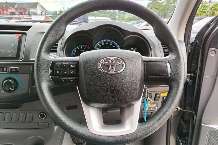 VIGO 4WD 2013 2.7J AT SMART CAB DARKL GREY  645 full