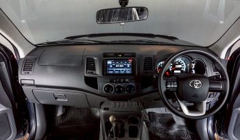 VIGO 4WD 2013 2.7J AT SMART CAB DARKL GREY  645 full