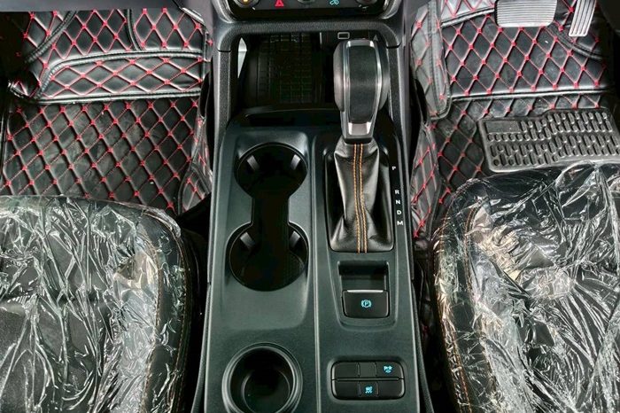 FORD 2WD 2023 2.0 AT DOUBLE CAB WHITE  644 full
