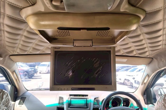 TOYOTA 4WD 2006 3.0V AT FORTUNER SILVER  7011 full