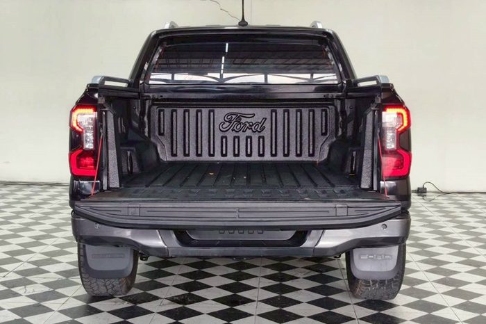 FORD 2WD 2023 2.0 AT DOUBLE CAB BLACK  7045 full