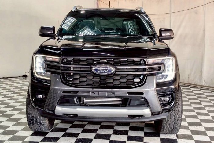 FORD 2WD 2023 2.0 AT DOUBLE CAB BLACK  7045 full
