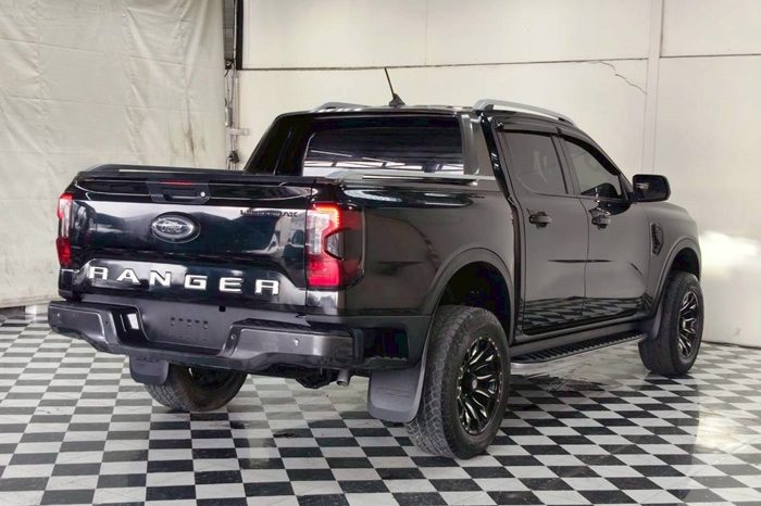 FORD 2WD 2023 2.0 AT DOUBLE CAB BLACK  7045 full