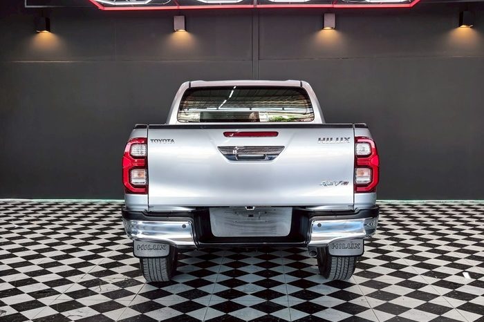 REVO PRE 2020 2.4 ENTRY AT DOUBLE CAB SILVER  7221 full