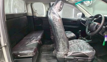 REVO 2WD 2020 2.4E MT SMART CAB SILVER  852 full