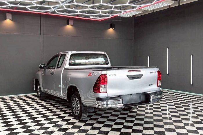 REVO 2WD 2020 2.4E MT SMART CAB SILVER  852 full