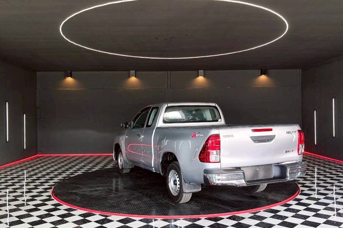 REVO 2WD 2020 2.4E MT SMART CAB SILVER  852 full