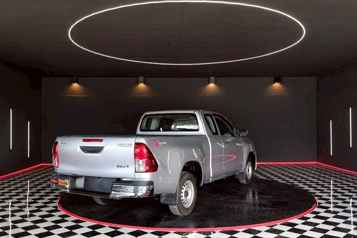 REVO 2WD 2020 2.4E MT SMART CAB SILVER  852 full