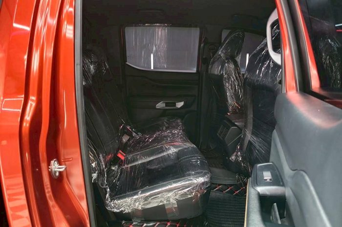 FORD 4WD 2023 2.0 AT DOUBLE CAB WHITE  8712 full