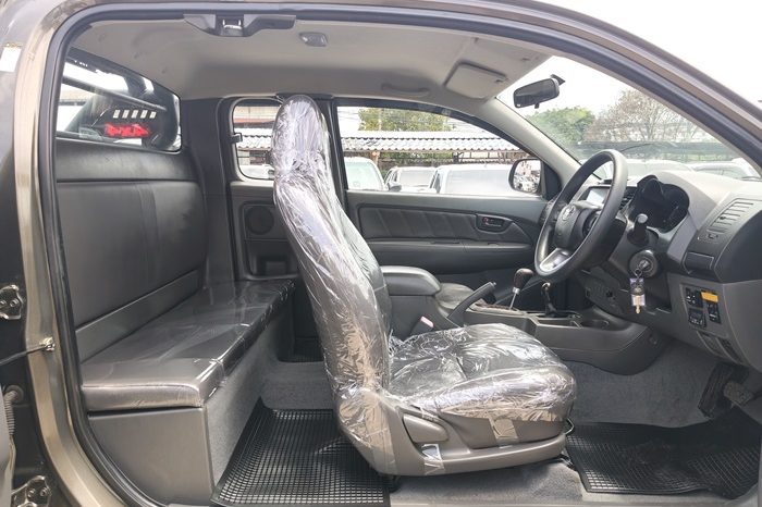 VIGO 4WD 2013 2.7J AT SMART CAB BRONZE  896 full