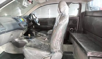 VIGO 4WD 2013 2.7J AT SMART CAB SILVER  9354 full