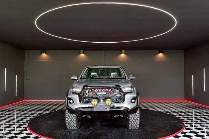 VIGO 4WD 2013 2.7J AT SMART CAB SILVER  9354 full
