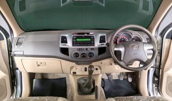 VIGO 2WD 2012 2.5G MT SMART CAB SILVER  9384 full