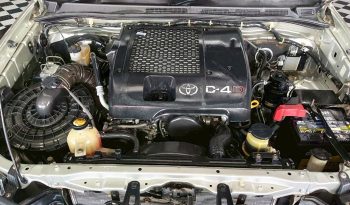 VIGO 2WD 2012 2.5G MT SMART CAB SILVER  9384 full