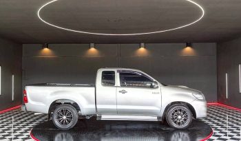 VIGO 2WD 2012 2.5G MT SMART CAB SILVER  9384 full