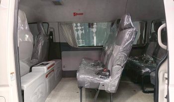 TOYOTA 2WD 2019 3.0 AT COMMUTER WHITE  944 full