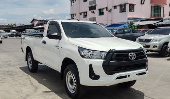 REVO 4WD 2023 2.8 ENTRY MT STANDARD WHITE  9761 full