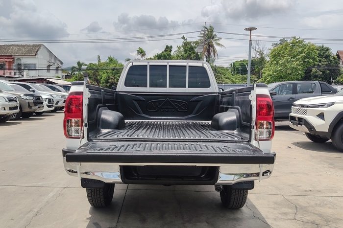 REVO 4WD 2023 2.8 ENTRY MT STANDARD WHITE  9761 full