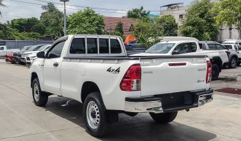 REVO 4WD 2023 2.8 ENTRY MT STANDARD WHITE  9761 full