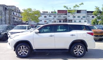 TOYOTA 2WD 2015 2.7V AT FORTUNER WHITE  6208 full