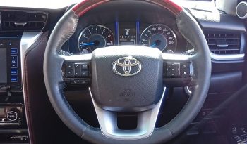 TOYOTA 2WD 2015 2.7V AT FORTUNER WHITE  6208 full