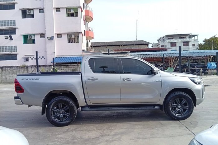 REVO PRE 2020 2.4 ENTRY AT DOUBLE CAB SILVER  7358 full