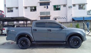 ISUZU 4WD 2023 3.0 AT DOUBLE CAB GREY  4930 full