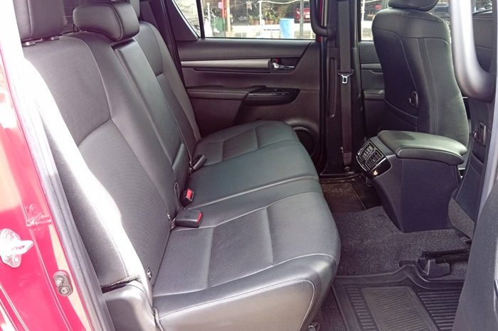 ROCCO PRE 2021 2.4 HIGHT AT DOUBLE CAB RED  7500 full
