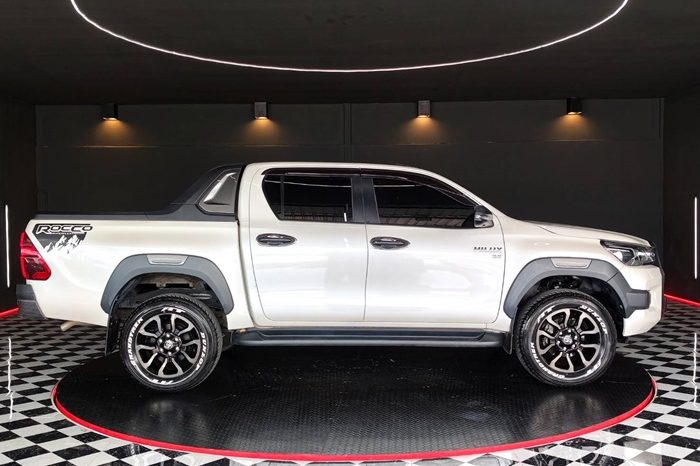 ROCCO PRE 2021 2.4 HIGHT AT DOUBLE CAB WHITE 3488 full
