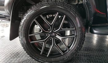 REVO PRE 2021 2.4 MID AT DOUBLE CAB BLACK  6041 full