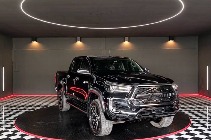 REVO PRE 2021 2.4 MID AT DOUBLE CAB BLACK  6041 full