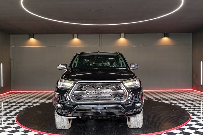 REVO PRE 2021 2.4 MID AT DOUBLE CAB BLACK  6041 full