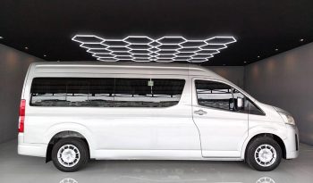 REVO 4WD 2021 2.8 ENTRY MT STANDARD WHITE  7098 full