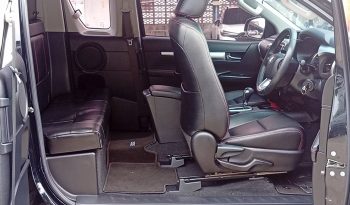 REVO PRE 2017 2.4E AT SMART CAB BLACK  1342 full