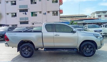 REVO PRE 2020 2.4 MID AT SAMRT CAB SILVER  3042 full