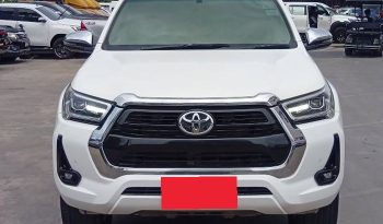 REVO 4WD 2022 2.4 MID MT DOUBLE CAB WHITE  8047 full